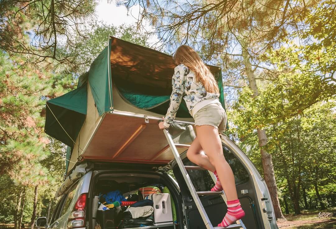 Why You Should Get a Camping Lab Roof Top Tent and How to Choose the Best 4